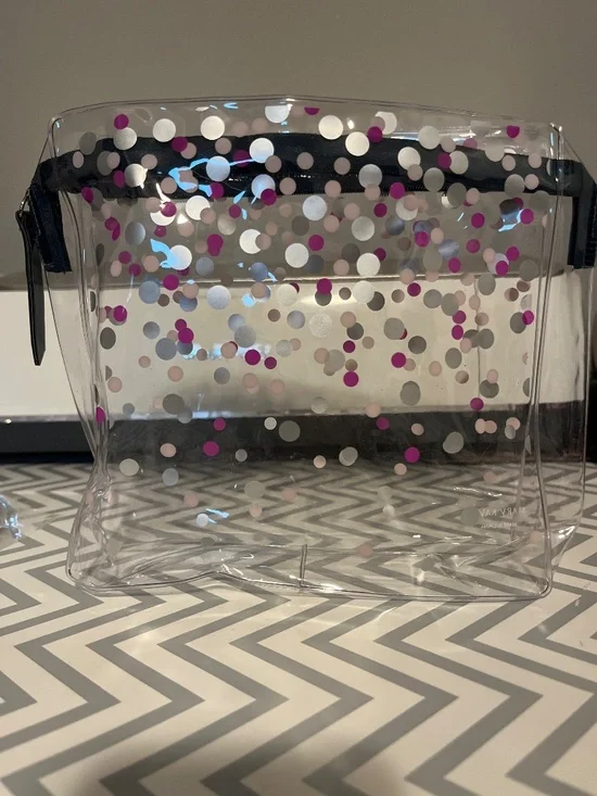 Cosmetic bag - Picture 2 of 2